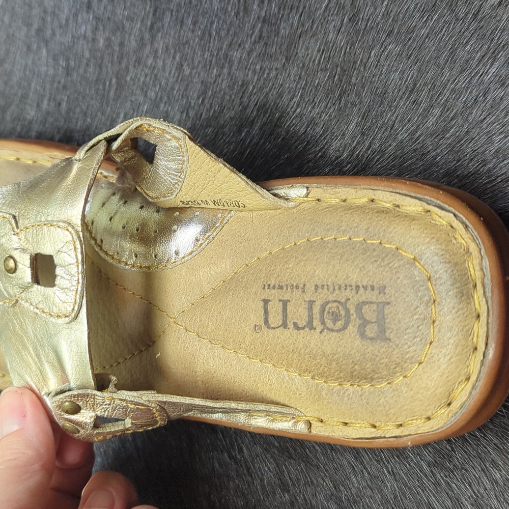 Born Ladies Leather Sandals 8 Shoes Metallic - Picture 7 of 12